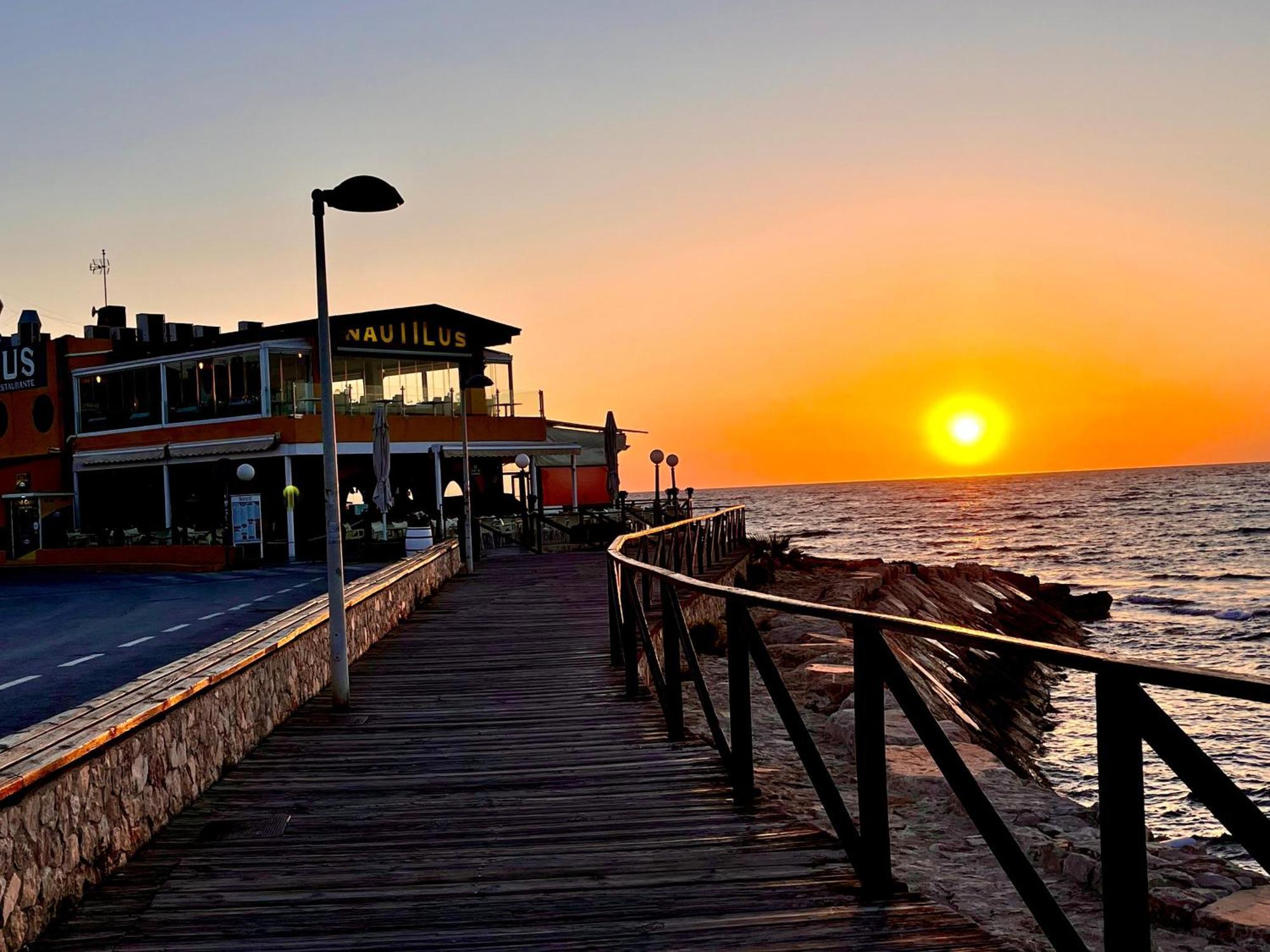 Sea View Apartment Beach Front Punta Prima Torrevieja Extérieur photo